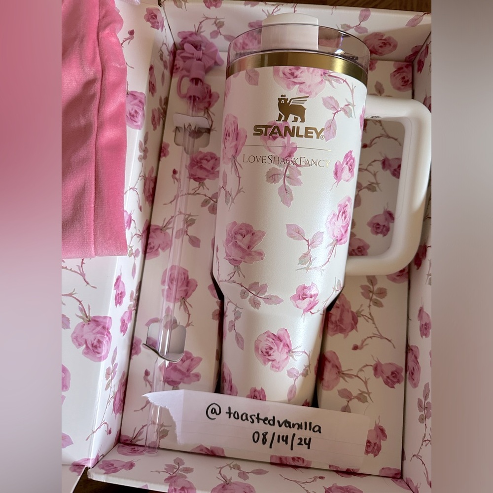 Stanley X LoveShackFancy 40oz Tumbler in Ribbon Rosa